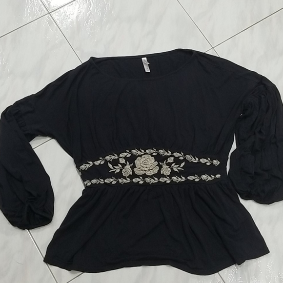 Peplum top - Picture 1 of 4